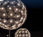 Светящиеся скамейки, фонари-одуванчики – как Астрахань становится комфортной