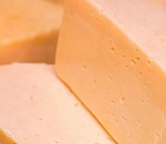  В Астрахани выдали ветеринарный документ на сыр, срок годности которого истек почти год назад