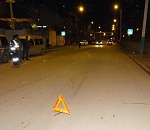 В Астрахани автомобиль сбил двух пешеходов на «зебре»