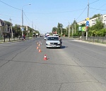 В Астрахани иномарка сбила школьницу на "зебре"