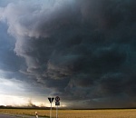 МЧС предупреждает астраханцев о пыльной буре, дожде и сильном ветре