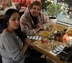 Знаменитая актриса поужинала в одном из астраханских ресторанов