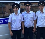 В Астрахани дорожные полицейские совершили подвиг и скрыли это от коллег