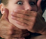 14-летняя астраханка родила от изнасиловавшего ее сводного брата