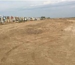 В Астрахани убрались на одном из кладбищ