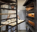 Астраханский хлебозавод задолжал государству и банкам 1,5 млн рублей