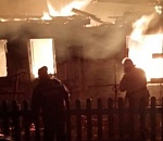 На восточной окраине Астрахани в пожаре частного дома погиб неизвестный мужчина 