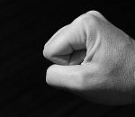 В Астрахани избили полицейского 