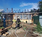 Утром в Астрахани сгорел дом