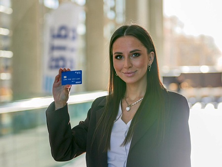 Количество получающих зарплату на карту ВТБ в регионе продолжает расти