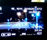 В Астрахани сбили перебегавшего на красный пешехода (видео)