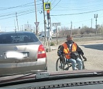 Астраханские попрошайки работают в масках и перчатках