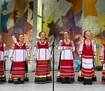 Под Астраханью для пожилых и инвалидов устроили благотворительный концерт