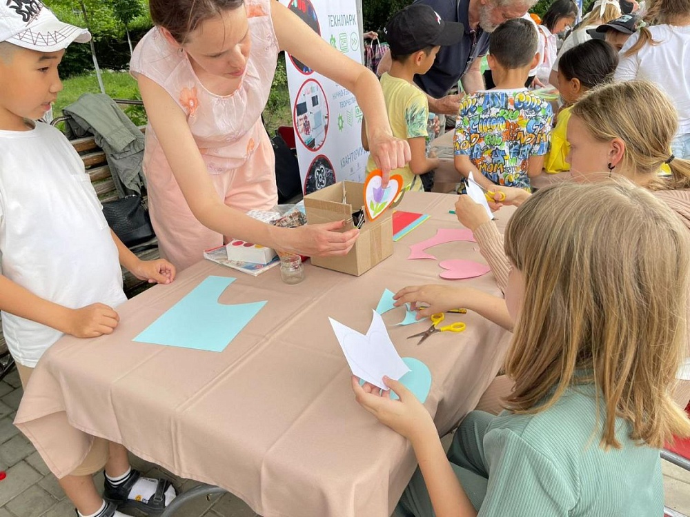 День защиты детей в Астрахани отметят ярко и с угощеньями