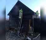 В Астрахани вспыхнул жилой дом, есть пострадавшие