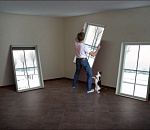 Почти каждый пятый астраханец работает без окон в помещении