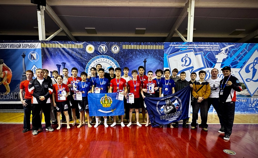 Астраханцы привезли целую россыпь медалей с первенства ЮФО по панкратиону