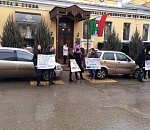 Пикеты против сектантов прошли в Астрахани