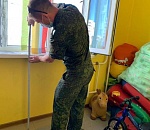 На директора центра раннего развития в Астрахани завели уголовное дело после выпадения ребёнка из окна