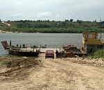 В Володарском и Икрянинском районах передвигаться на пароме было опасно