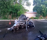 Молодой астраханец врезался на Ладе в дерево и погиб