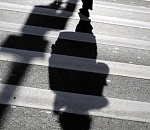 В Астрахани 15-летняя девочка попала под машину на "зебре"