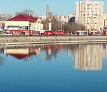 13 машин и 44 человека: в Астрахани пожарные выдвинулись в ЖК "Сердце Каспия"