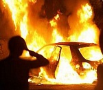 Ночью в Астрахани сгорели три автомобиля