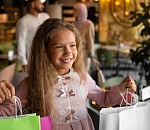 Экономия садится за парту: в России продажи школьных товаров сократились 