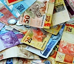 Госдума приняла закон о повышении порога для "упрощенки" 