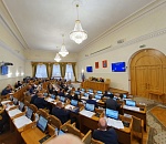 Дума Астраханской области утвердила сразу исправленный бюджет на 2019 год и новый бюджет на 2020-й