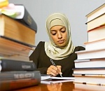 Виталий Гутман порекомендовал студенткам АГМА носить хиджабы за пределами ВУЗа