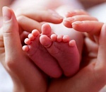 В новогоднюю ночь врачи совершили чудо - спасли новорождённого малыша