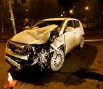 В Астрахани пьяный водитель бросил машину и убежал с места ДТП