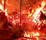 Ночью в одном районе Астрахани бушевали два пожара в жилых домах. Погиб мужчина