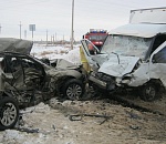 Под Астраханью столкнулись иномарка и грузовая «Газель»: два человека погибли, трое госпитализированы