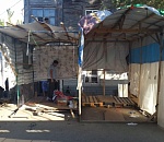 Власти опять зачистили Большие Исады. Потому что там снова появились незаконные ларьки