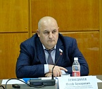 Депутату Думы Астраханской области Юсуфу Зейнединову предъявлено обвинение в мошенничестве