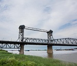 Движение по Старому мосту в Астрахани закрывается