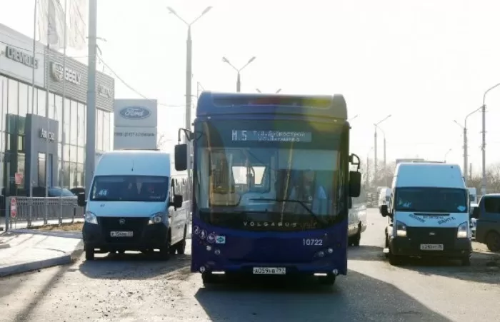 Настоящий эксперимент в Астрахани с выделенной полосой для автобусов начнется через десять дней