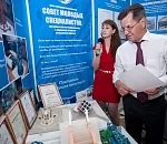 «Будетлянский сад» в Астрахани — губернатор поддержал проекты молодых учёных