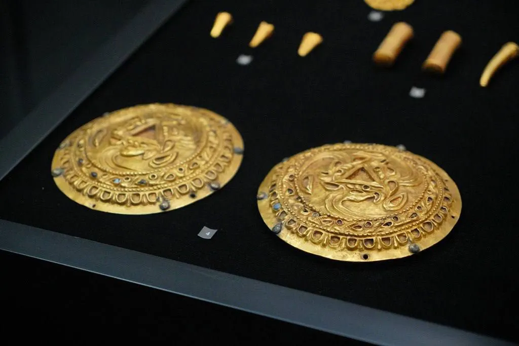 Золото кочевников из астраханского музея представят на ВДНХ