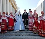 На Всероссийском свадебном фестивале выступил астраханский фольклорный ансамбль