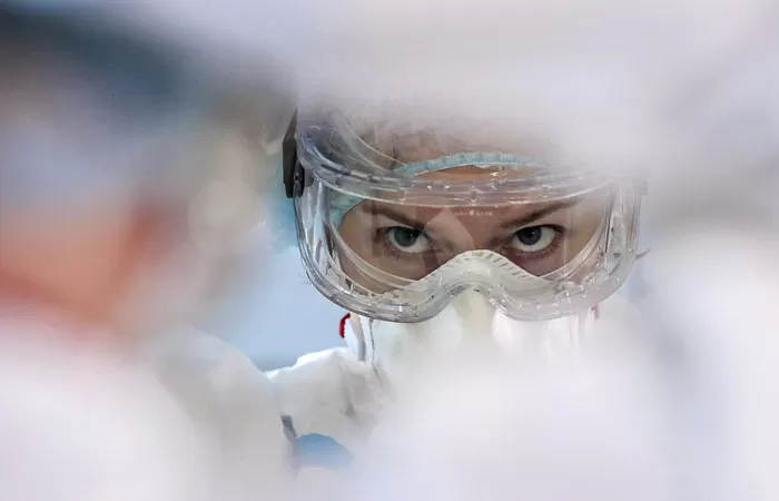 Число жертв коронавируса в Астрахани пугает: за сутки 10 человек