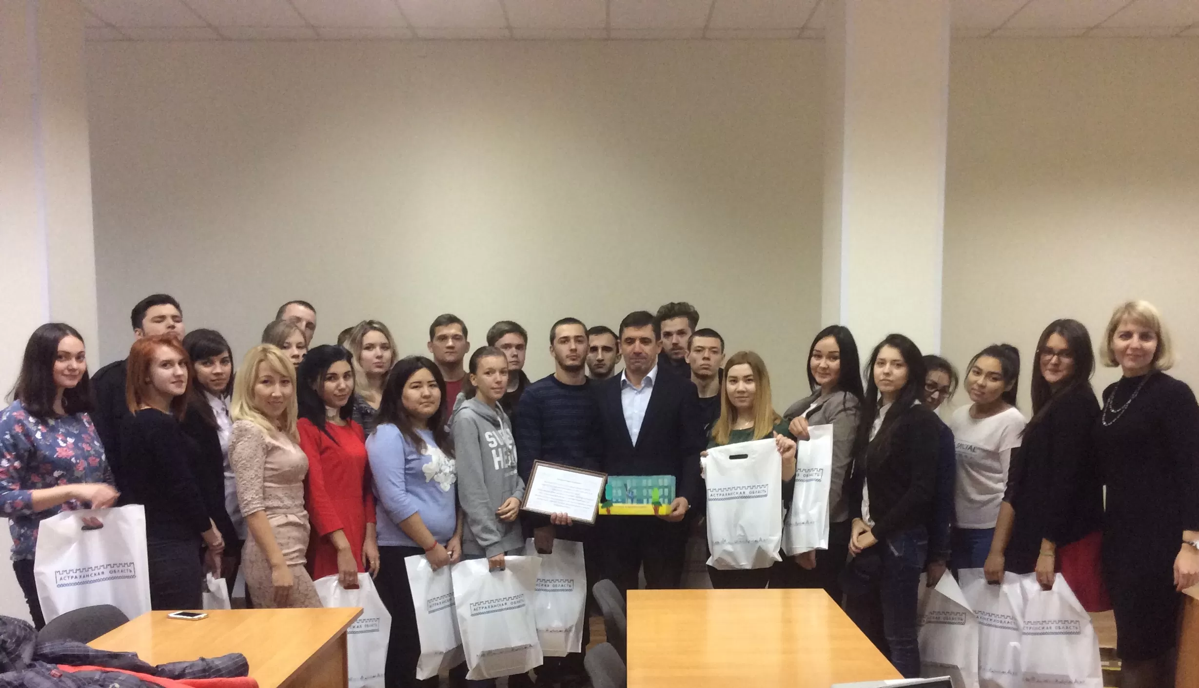 Астраханские студенты посетили брендированное производство
