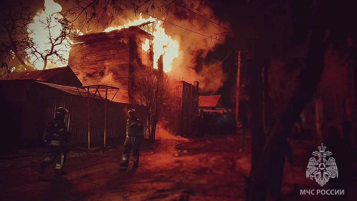 На севере Астраханской области в сгоревшей квартире найдено тело мужчины