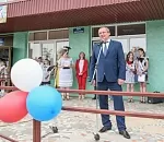 Игорь Мартынов поздравил камызякских школьников с Последним звонком