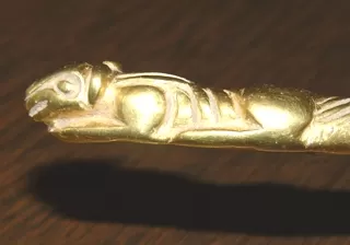 На рыбалке астраханцы нашли более килограмма сарматского золота