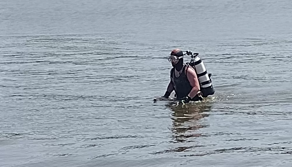  В Астраханской области водолазы ищут пропавшего во время купания мужчину