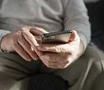 В Астрахани пенсионер заплатил 4 миллиона за «продление номера телефона»